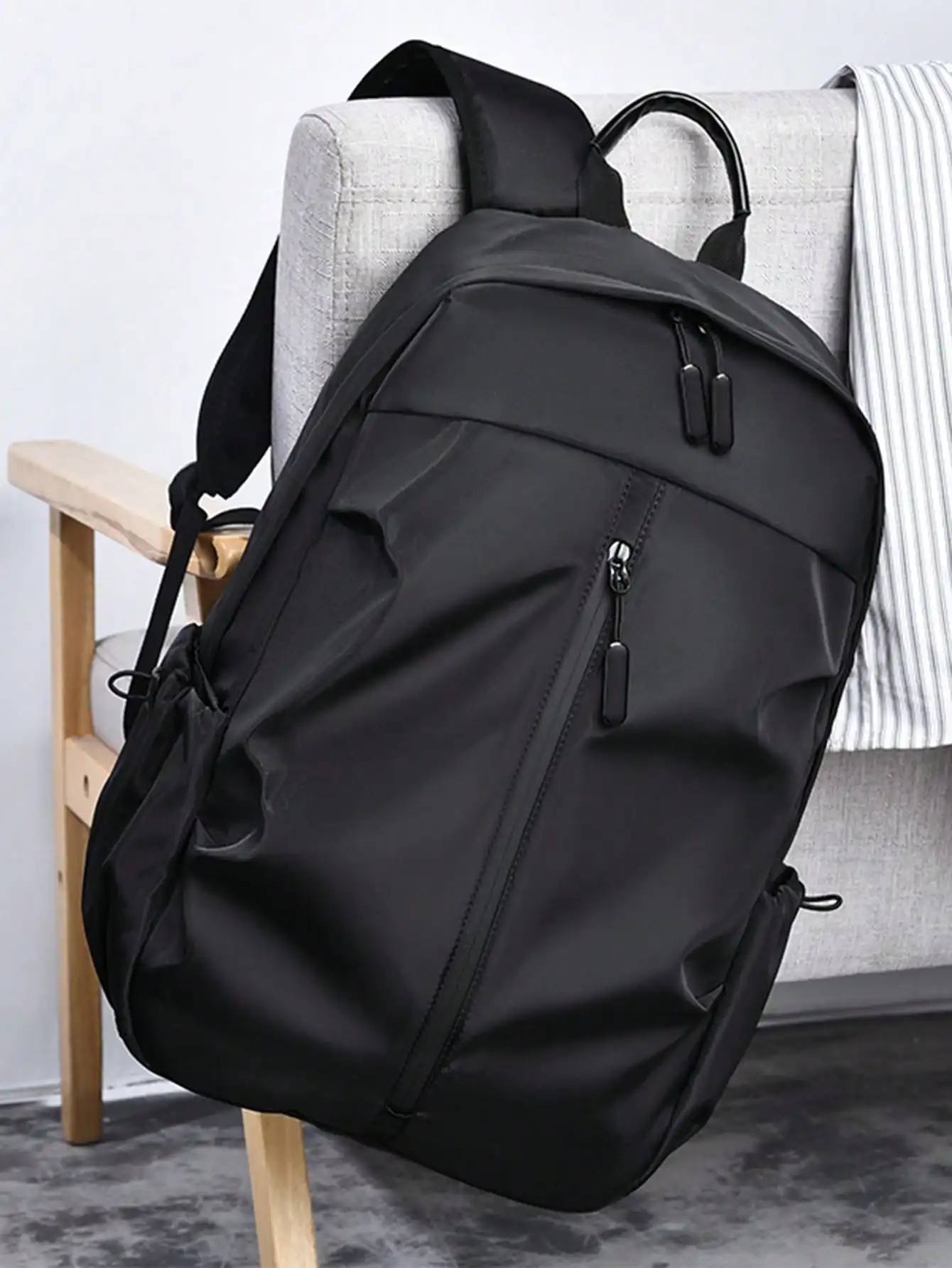 Unisex Nylon Backpack In Korea - Books 评论和价格